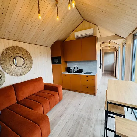 Zagroda Sosnowa Villa *
